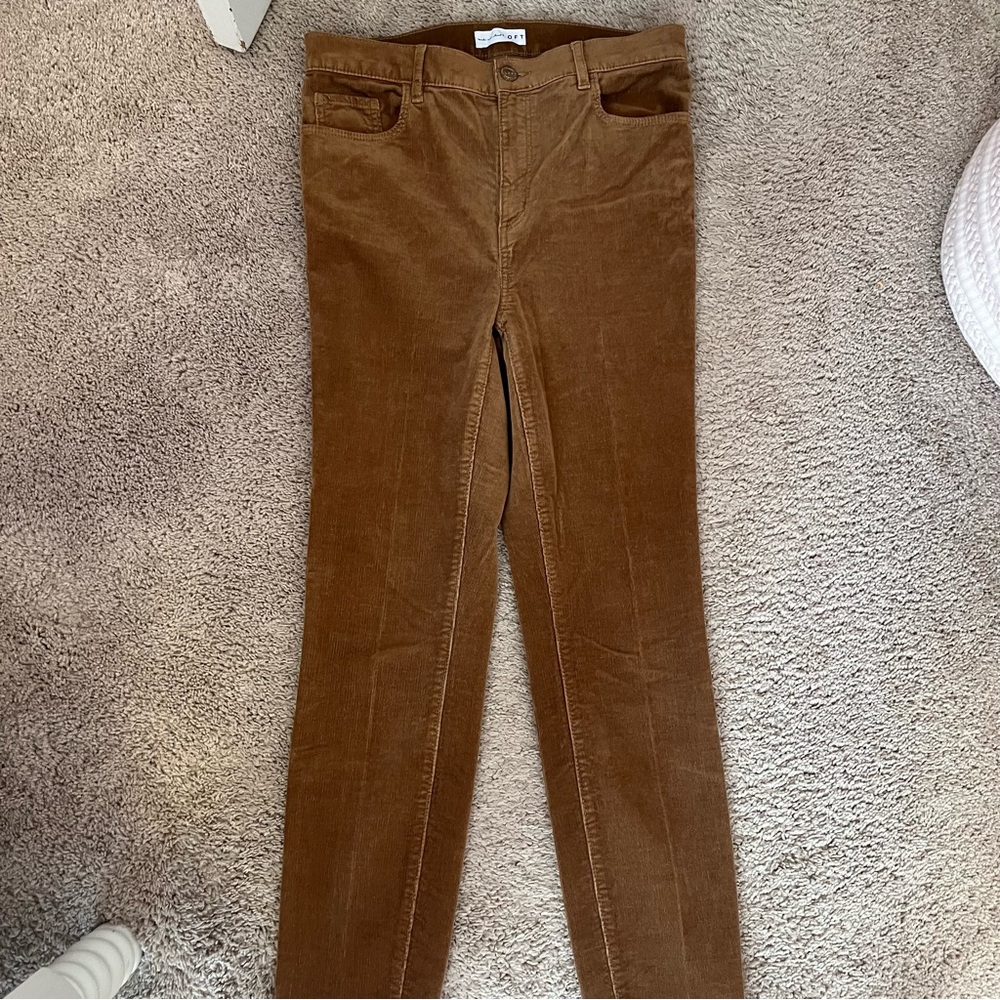 Tan Loft women’s size 29 corduroy pants